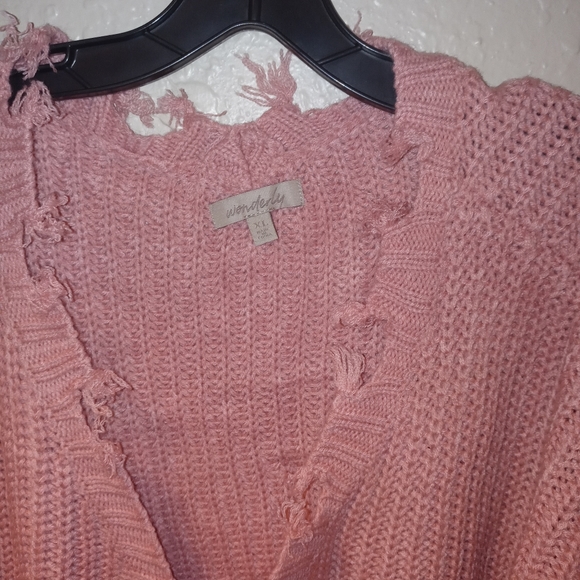 Sweater - Picture 2 of 6